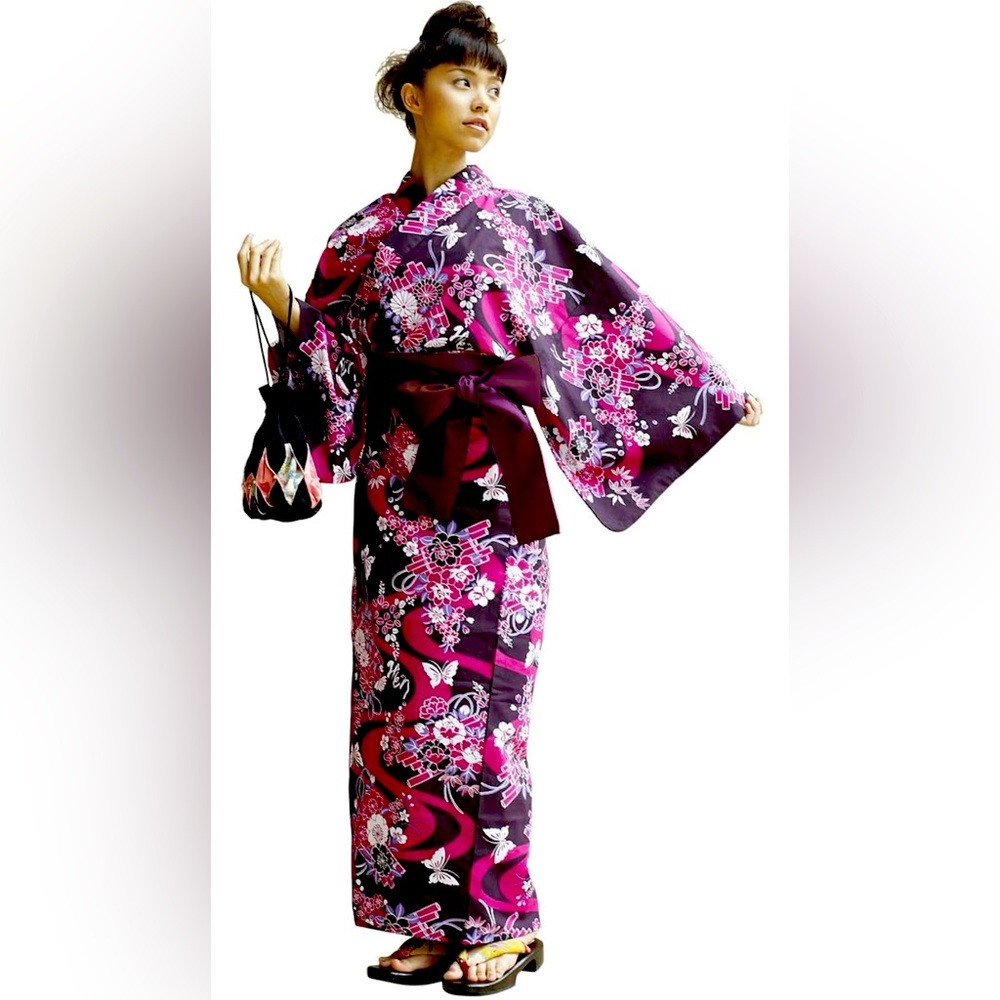 Women’s Midori YUKATA Violet Floral Japanese Kimono Size Medium